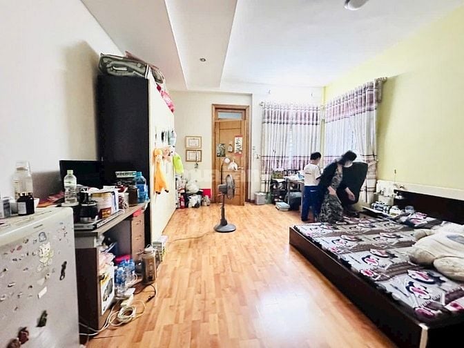 15 tỷ Sở Hữu Căn Nhà Y Hình, 6x21m, hẻm xe hơi quay đầu, 5 tầng