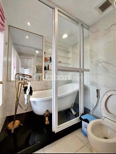 Chung cư Phúc Yên 2, Tân Bình, 137m2, 3pn, 3wc, 15tr/tháng. Lầu 12