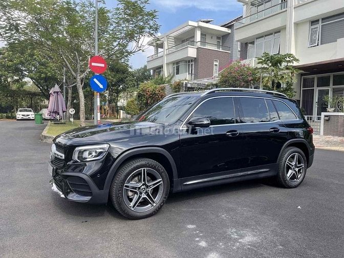 MERCEDES GLB200 AMG MODEL 2021 NHẬP KHẨU 7 CHỖ