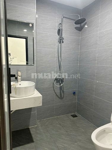 Chính chủ bán 34,5m2 nhà 5 tầng Phố Ô Cách, Long Biên. Gần trường, gần