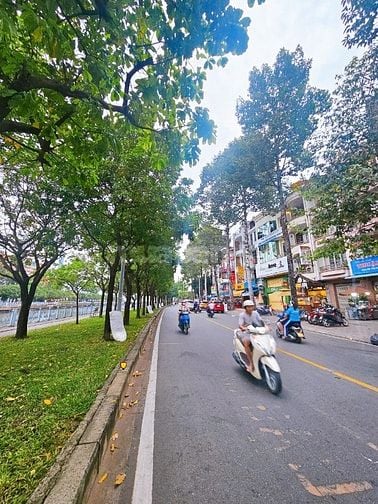 CHO THUÊ NHÀ MẶT TIỀN VIEW BỜ KÈ HOÀNG SA – ĐA KAO, QUẬN 1