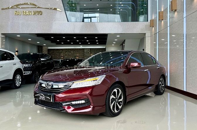 Honda Accord 2.4 AT 2016 nhập Thailand