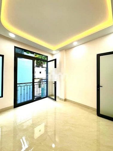 Cho thuê nhà hẻm 3m Ngô Gia Tự P.4 Quận 10 giá 15 triệu – 36m2