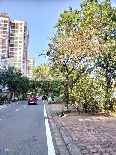 Bán hai căn hộ 100m và 138m, toà Green Bark ĐT Việt hưng, Long Biên HN