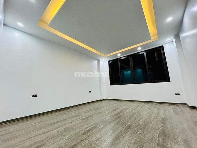 CỰC HIẾM! NHÀ MỚI  TRUNG KÍNH CẦU GIẤY 50M2*6T NHỈNH 10 TỶ,NGÕ Ô TÔ KD