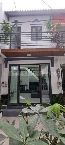 Cần bán gấp nhà Quận 7 giá rẻ, gần cầu Phước Long, 3.5x8m, đúc 1 lầu