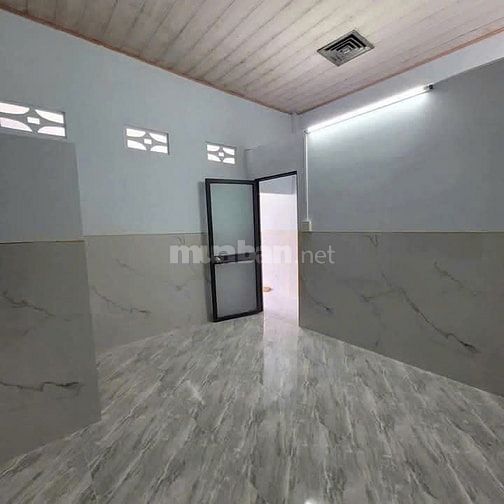 Bán Căn Nhà Mặt Tiền Đường Nhựa 100m2 Hóc Môn 740 triệu Sổ Hồng riêng.