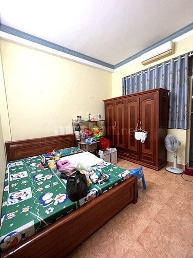 Bán nhà sát hẻm xe tải Lý Thường Kiệt, Tân Bình, 49m2, 4PN, chỉ 5 tỷ  