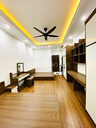 Bán nhà phố Tân Mai, 60m2, 5 tầng, 7 phòng cho thuê 40 triệu/1 T, 8 tỷ