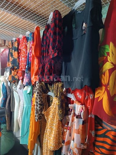 Shop quần áo  đầm váy nữ và trang sức nam nữ