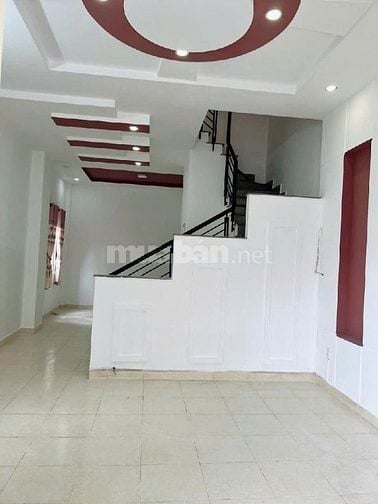 Nhà gần VINHOMES q9, khu vực an ninh tốt, ko ngập nước.