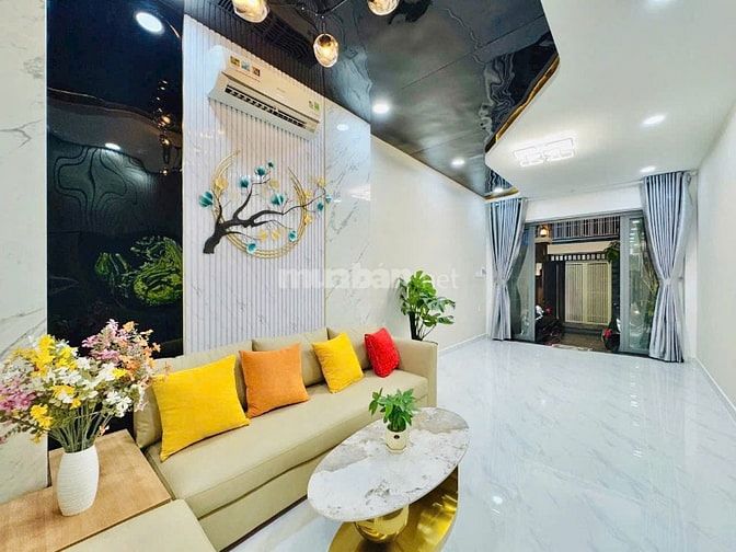 TRÌNH LÀNG SIÊU PHẨM CHÂN DÀI 64M2 NGAY LÊ VĂN SỸ Q.3 GIÁ 3TỶ320 SHRCC