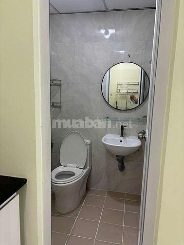 Cho thuê chung cư Miếu Nổi, Vũ Huy Tấn, BT: 2p ngủ, NT 12tr, 86m2