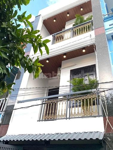 Bán nhà 3 lầu 52m2 ở Võ Văn Tần, Phường 5, Quận 3. Hẻm 6m, Giá 2tỷ890