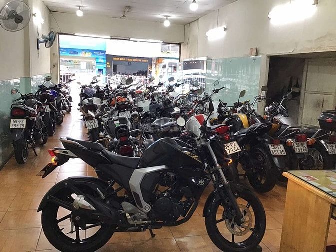 FZ i. VERSION 2.0. SX 2015. ODO 8,1K. XE RẤT ĐẸP. MÁY ZIN .CHÍNH CHỦ 