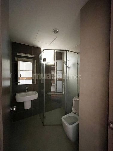 Cao ốc Phú NHuận,Hoàng Minh Giám, P9: 115m2,3p ngủ,2wc, NT, 16tr