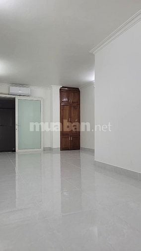 Cần cho thuê căn tập thể tầng 1 trần cung 65m2