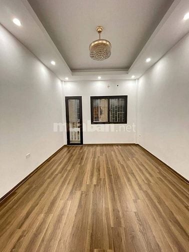 Bán nhà mặt ngõ đường Nguyễn Cao, Hai Bà Trưng. 30m² x 5T hơn 6 tỷ.