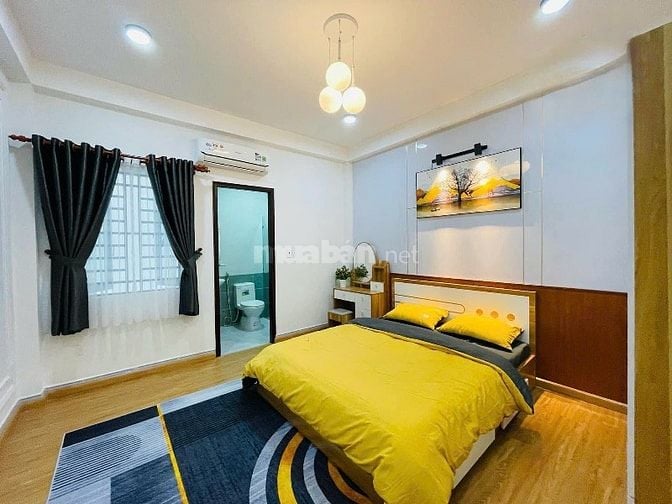 Bán gấp nhà 3tỷ150 Nguyễn Xí P26 Q. Bình Thạnh DT 59.7m2 sổ hồng riêng