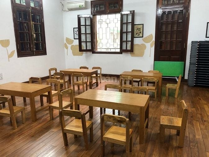 Bán bộ vận động leo trèo,bàn ghế Montessori bằng gỗ thịt, ghế liền bàn