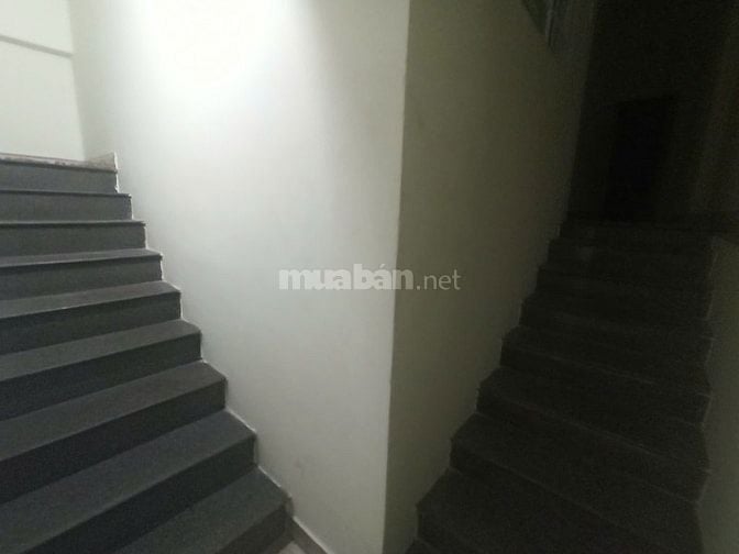 MT TRẦN HƯNG ĐẠO 5*24M 2 LẦU SÂN THƯỢNG GIÁ 23TR