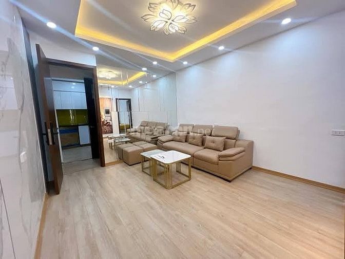 Nhà Đẹp Ở Ngay Trường Chinh, Thanh Xuân 55m, giá 2.58 tỷ.