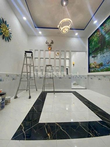 Bán căn nhà cấp 4 . DT 81m2 ở Hóc môn giá 720 triệu.