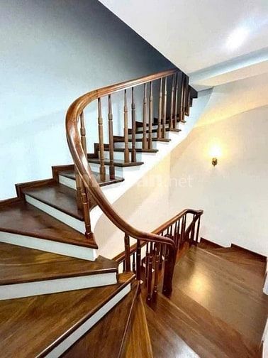 - BÁN  NHÀ CẦU GIẤY 37M2 ,MT 5M , 4 TẦNG GIÁ CHỈ 7,5TỶ