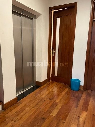 Chính chủ cho thuê nhà 5 tầng. DT 90m2 Đường Xuân La, Tây Hồ