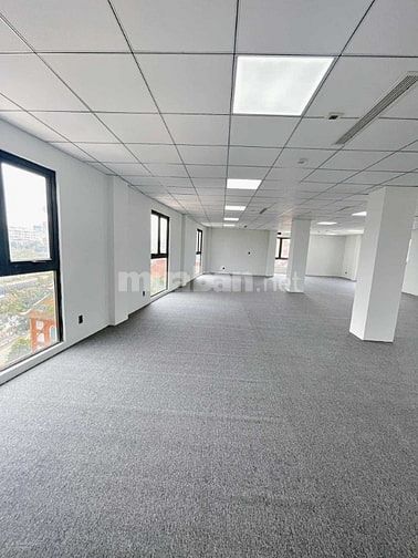 Cho Thuê Văn Phòng Mặt Tiền Trương Văn Bang 130m2 Sàn Trống Suốt