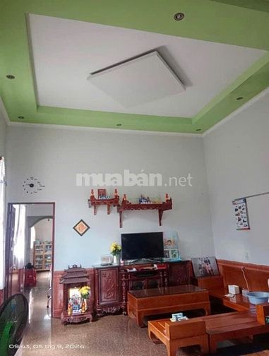 Bán Gấp Căn nhà ở Tân Phú Trung 149m2 Sổ Hồng Riêng 680triệu Bao Phí 