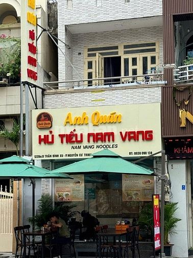 CẦN TUYỂN NHÂN VIÊN PHỤC VỤ QUÁN HỦ TIẾU