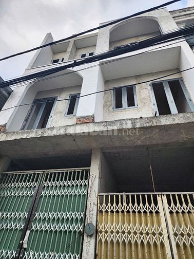 TL13 - 2 LẦU Nga CÓ 1,130tỉ Ngã Tư Ga còn 1 cặp