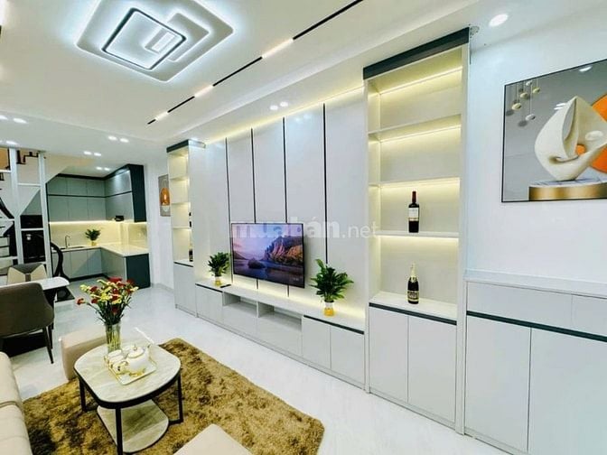 NHANH! NHÀ MỚI ĐẸP 5 TẦNG, 35M2 PHỐ TÔN ĐỨC THẮNG, NGÕ 10M, SÂN 500M2