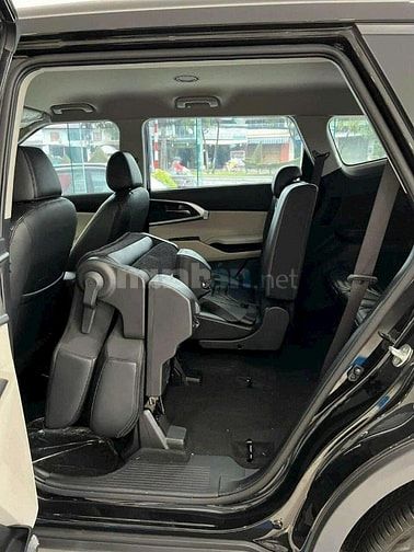 KIA Carens Luxury - Sự lựa chọn hoàn hảo cho gia đình