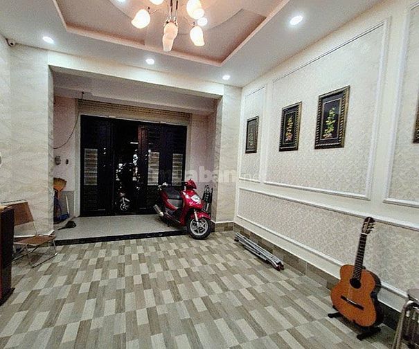 Bán nhà 208m2- 4 tầng- Cạnh Hoàng Diệu 2- Linh Trung - THỦ ĐỨC, Nhỉn 7