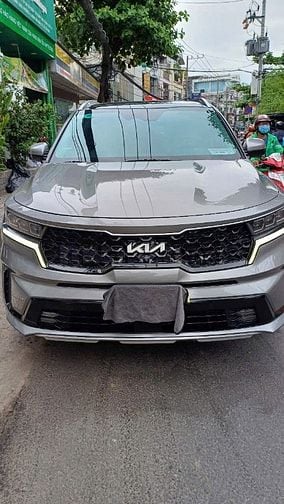 Ban xe Sorento may Dau full option 2021, 90% moi 