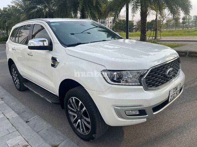 - Ford Everest titanium bản 1 cầu sản xuất 2021