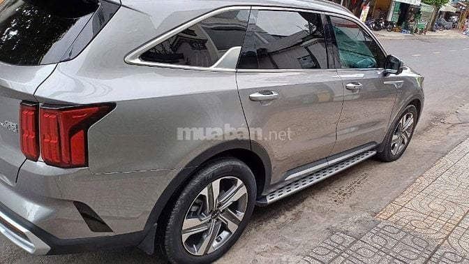 Ban xe Sorento may Dau full option 2021, 90% moi 