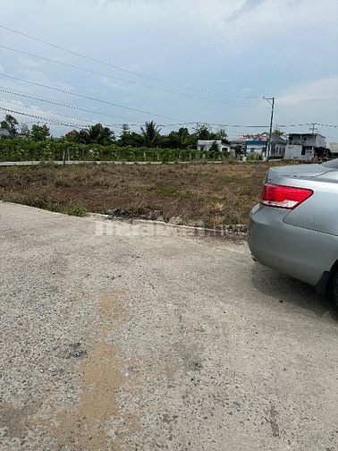 Bán lô đất thổ 5mx28m đường đan ô tô cách nhựa 40m