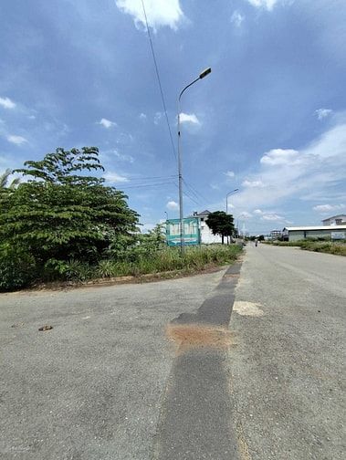 Bán nền BT dự án Phú Nhuận đường rộng 20m - cách Liên Phường chỉ 300m