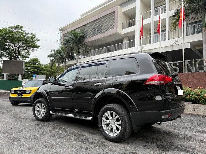 Bán Xe Mitsubishi Pajero Sport số AT sx: 2015 xe cộp mới quá, 