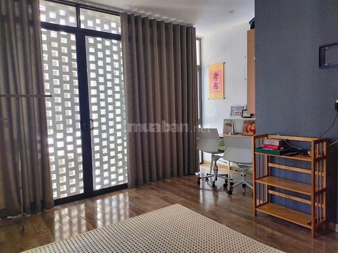 Bán căn góc phố Trung Kính, 68m2, 5 tầng, 2 mặt đường 3 ô tô tránh, là