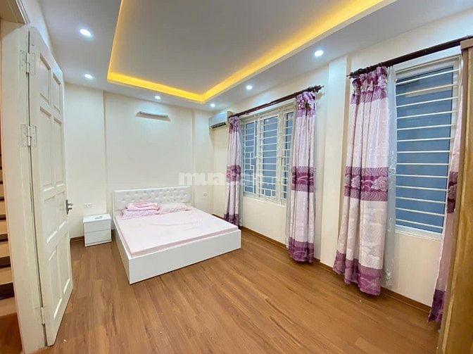  Gấp bán nhà phố Trương Định, 32m2, 6 tầng, 4 ngủ, cách ô tô tránh 10m