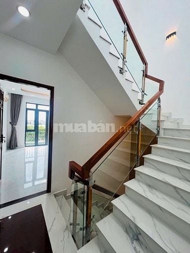 💥💥NHÀ XÂY MỚI 100% Full nội thất ( 54m2 , 5 tầng ) BTĐ B BÌNH TÂN