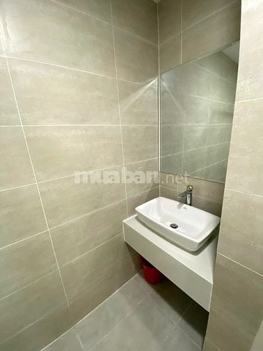 Cho thuê căn hộ Central Premium Dt58m2,1Pn, 1wc, có nội thất, giá 11tr