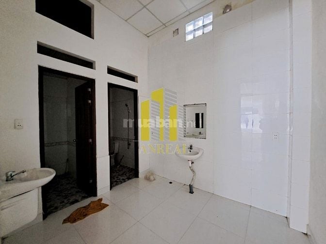 Nhà Phố Trống Suốt Khu Đô Thị An Phú 100m2 Giá 20 triệu