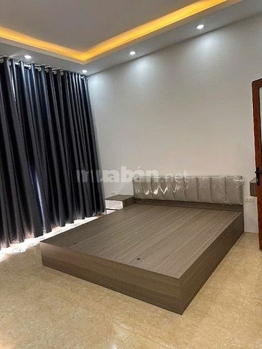 Nhỉnh 9 tỷ, có ngay nhà 50m2 phố Bạch Mai. Chốt ngay chớ để ngày mai 