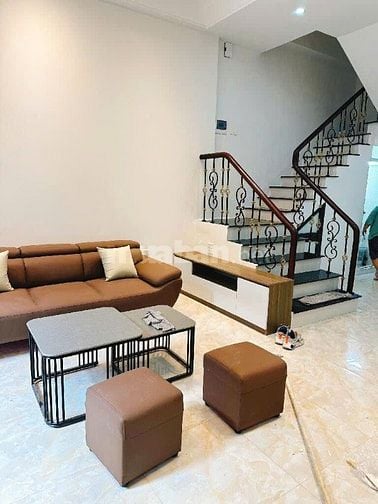 Nhỉnh 9 tỷ, có ngay nhà 50m2 phố Bạch Mai. Chốt ngay chớ để ngày mai 