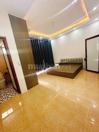 Nhỉnh 9 tỷ, có ngay nhà 50m2 phố Bạch Mai. Chốt ngay chớ để ngày mai 